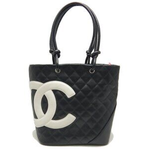 CHANEL Black Shoulder Bag